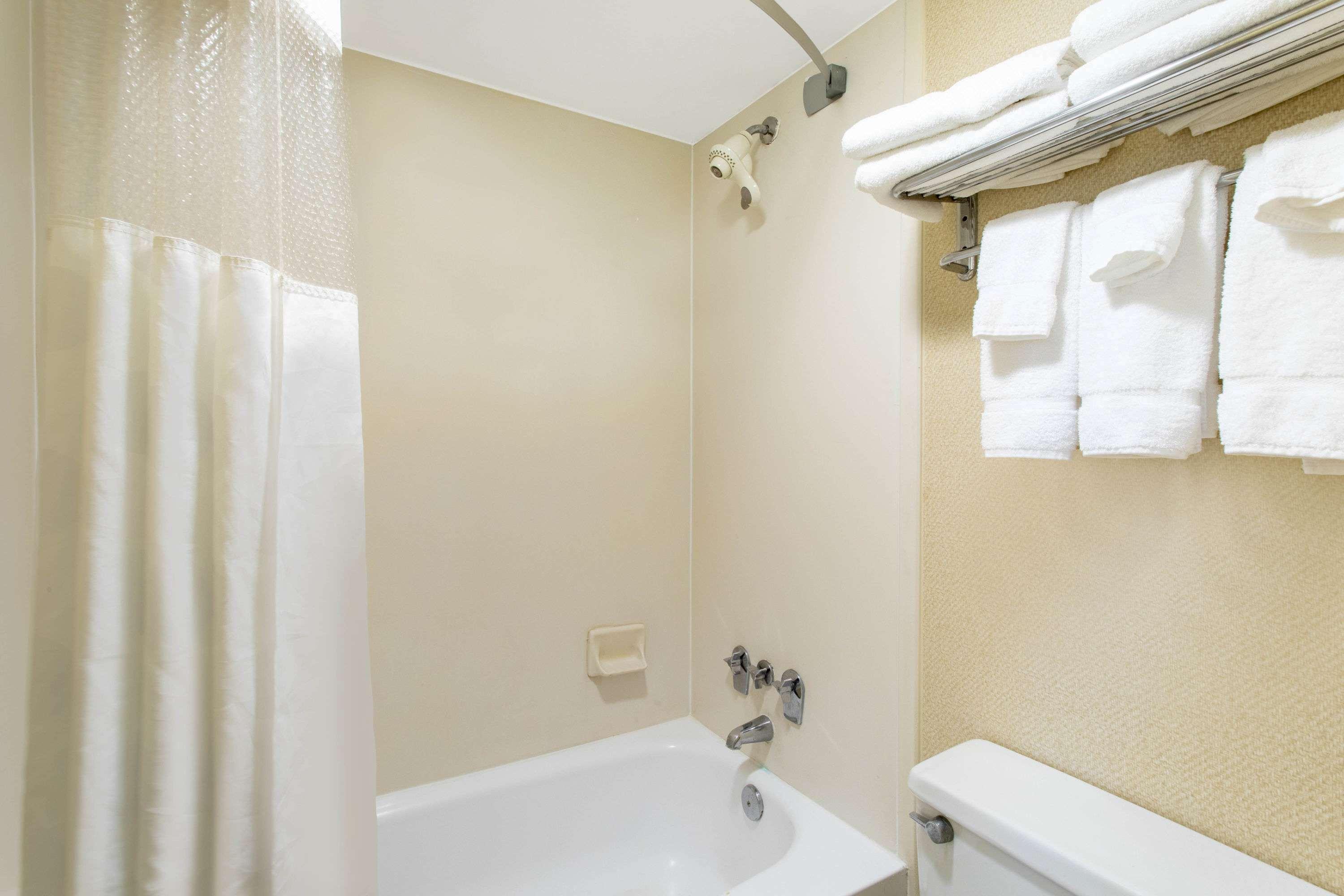 Ramada Limited Cockeysville Ngoại thất bức ảnh