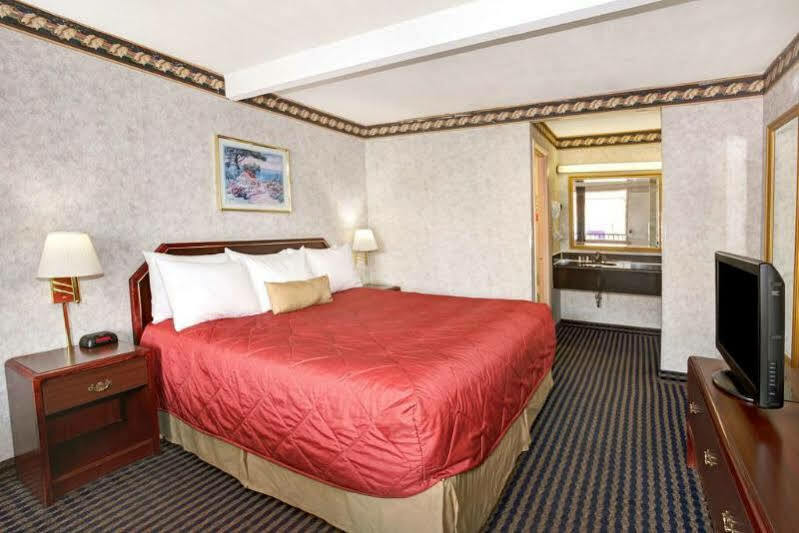 Ramada Limited Cockeysville Ngoại thất bức ảnh